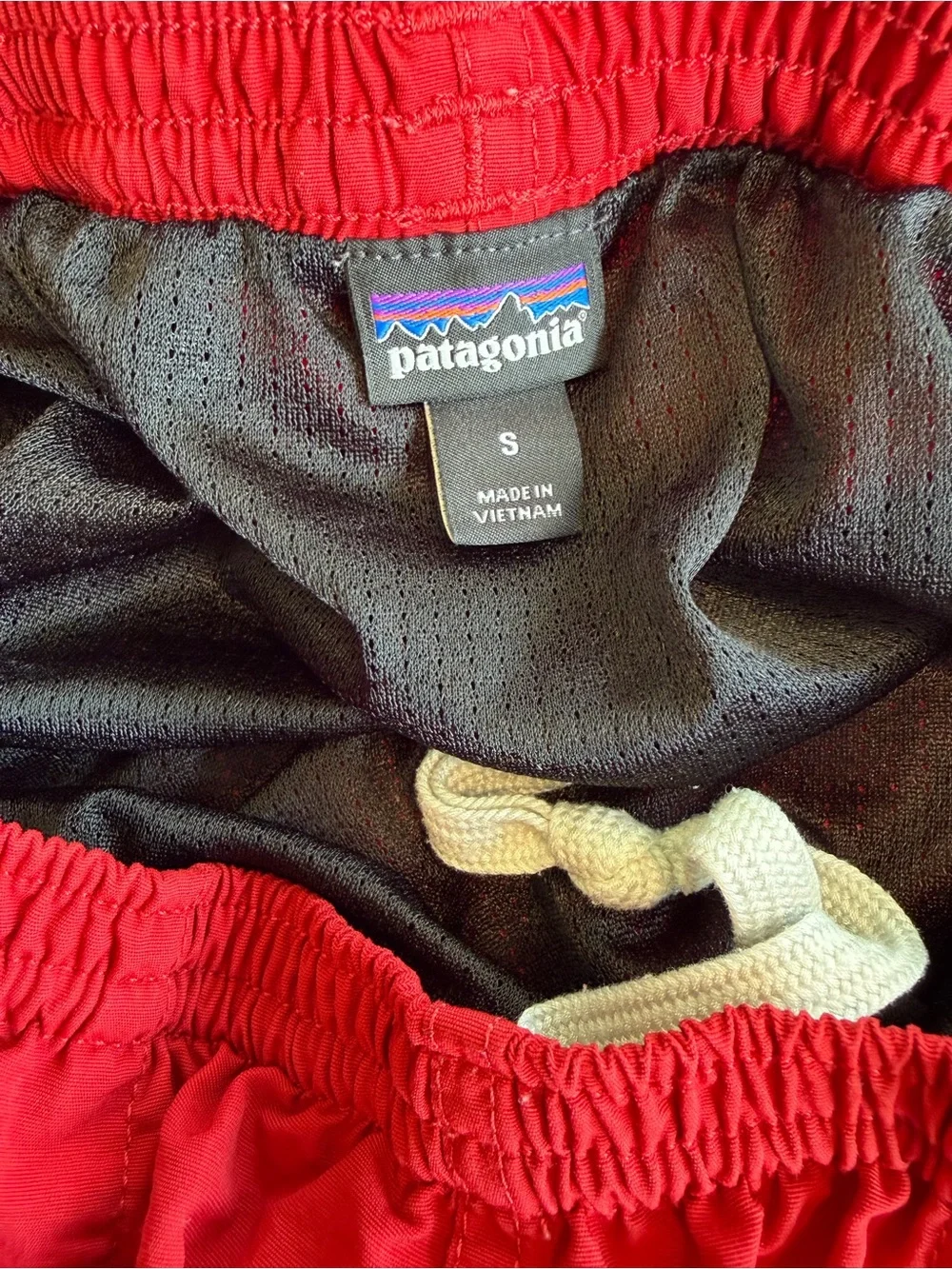 Patagonia Baggies 5” Shorts Red Men’s Size Small